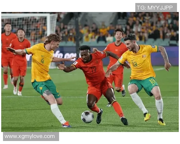 足球球星遭遇扭伤困扰伤情成疑 未来赛事出场成难题